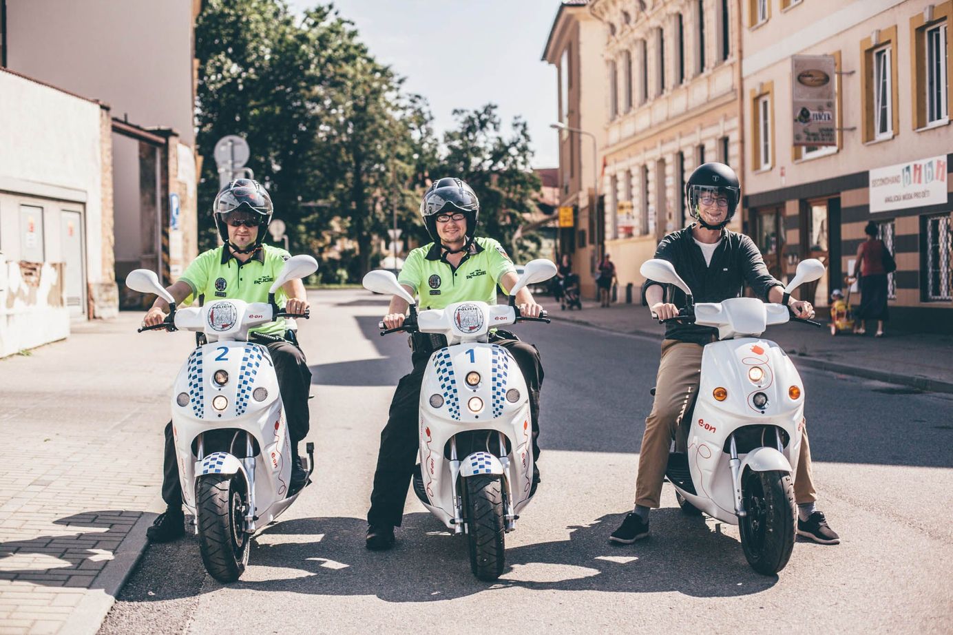 České Budějovice si pronajaly elektrické skútry přes zimu za 60 tisíc. K tomu budou dělat PR společnosti E.ON 🛵